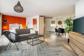 The Cube - Designer finished studio Penthouse by SF Homes